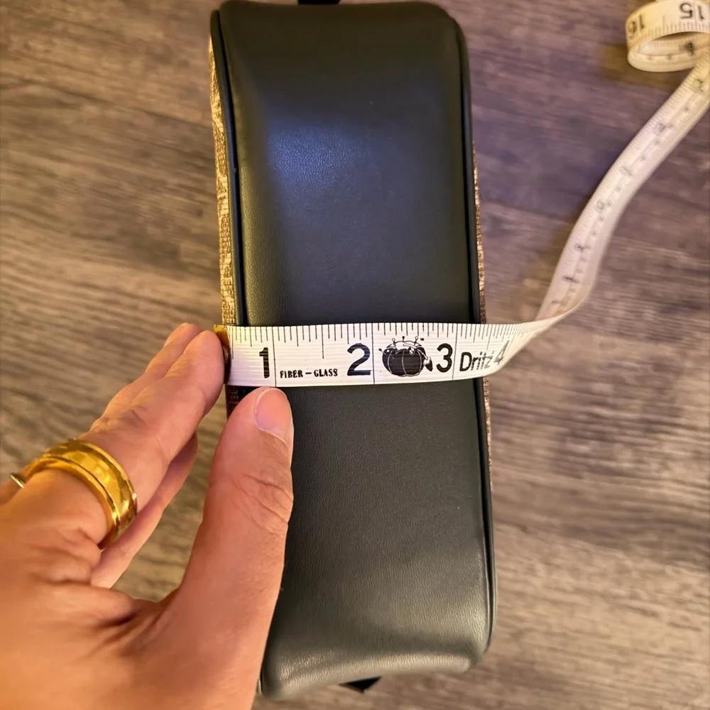 Kate Spade spade flower coated canvas infinite medium camera bag - Picture 6 of 7